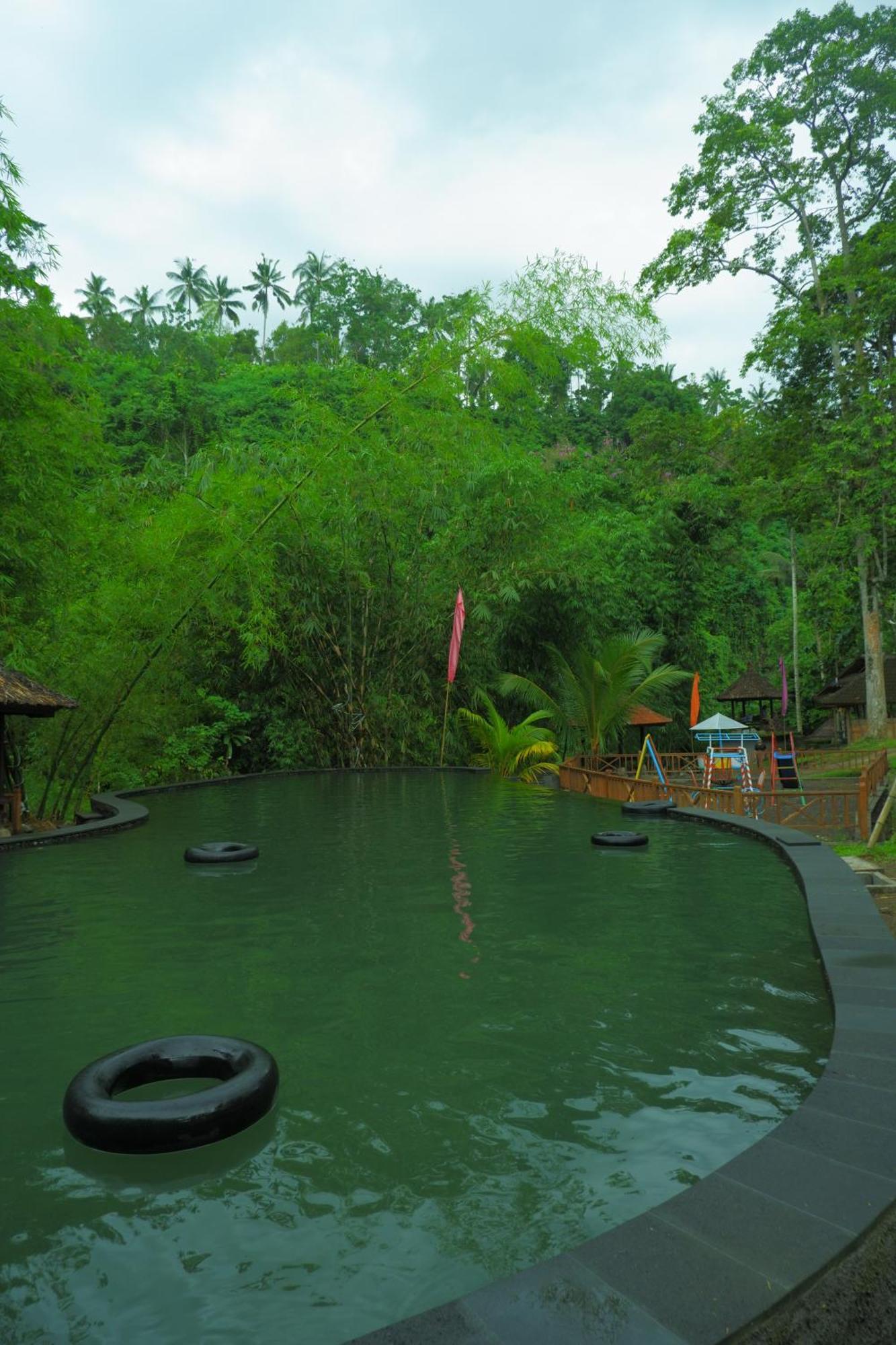 Aum Resort ปูลูกาน ภายนอก รูปภาพ