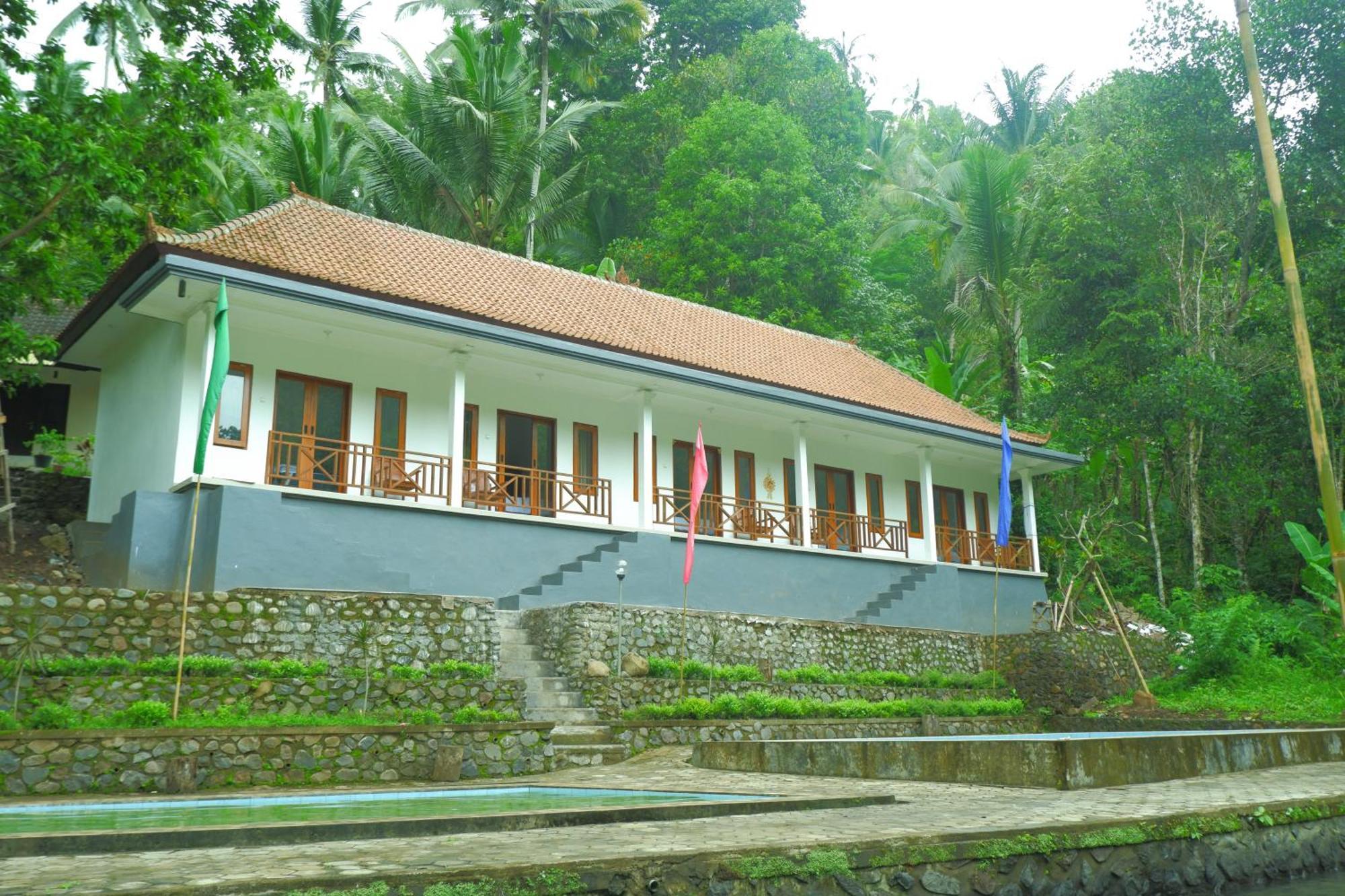 Aum Resort ปูลูกาน ภายนอก รูปภาพ