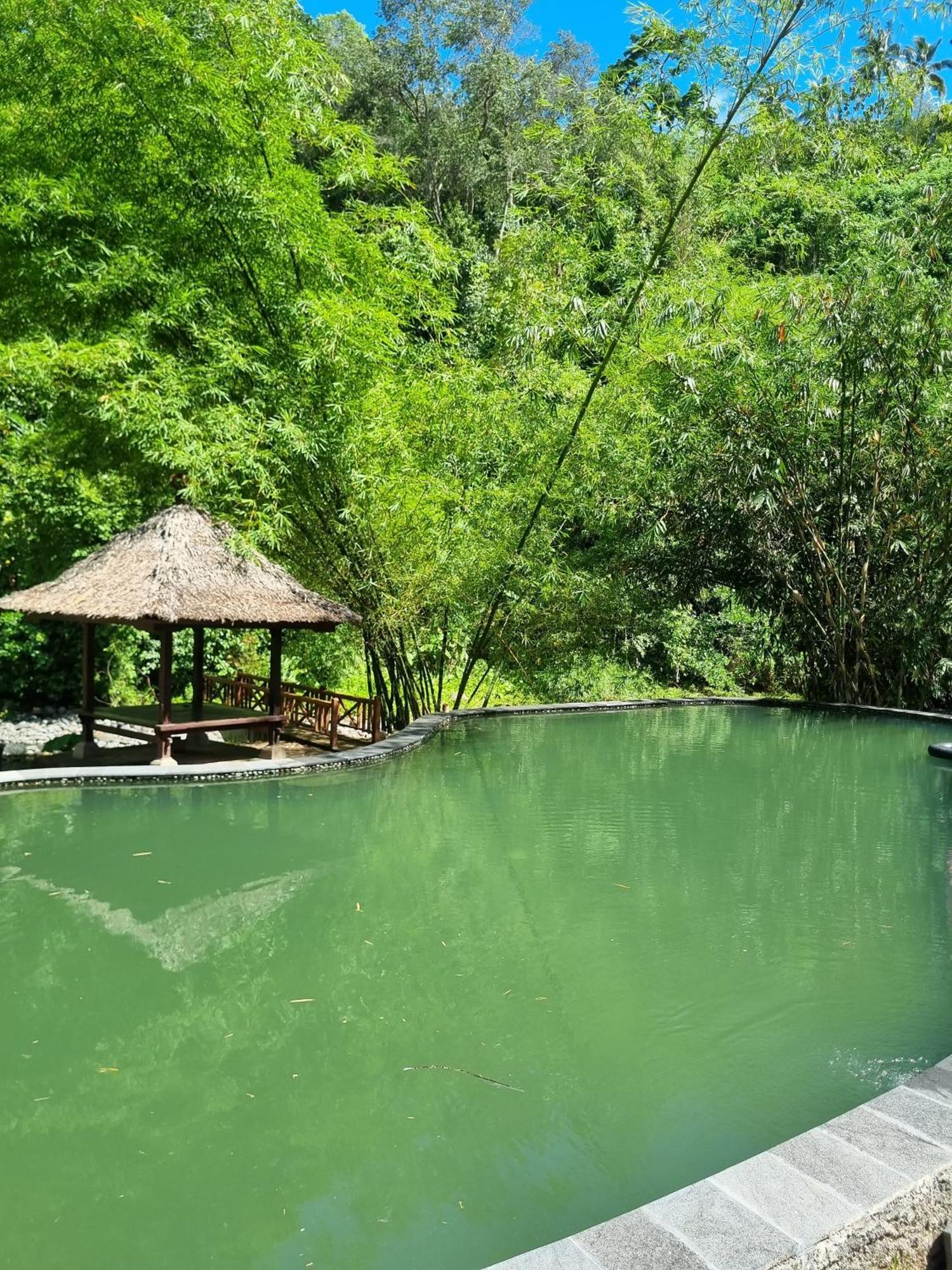 Aum Resort ปูลูกาน ภายนอก รูปภาพ